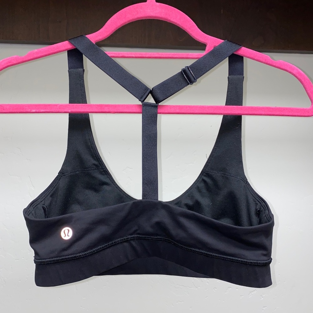 Lululemon plain black adjustable sports bra